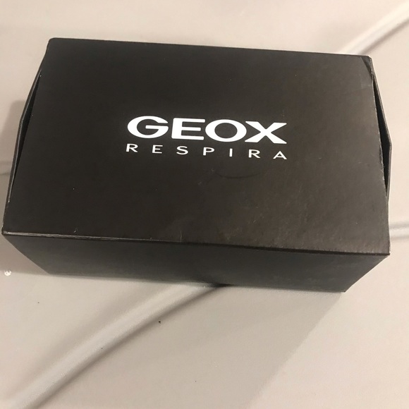 Women’s black belt - Picture 1 of 4